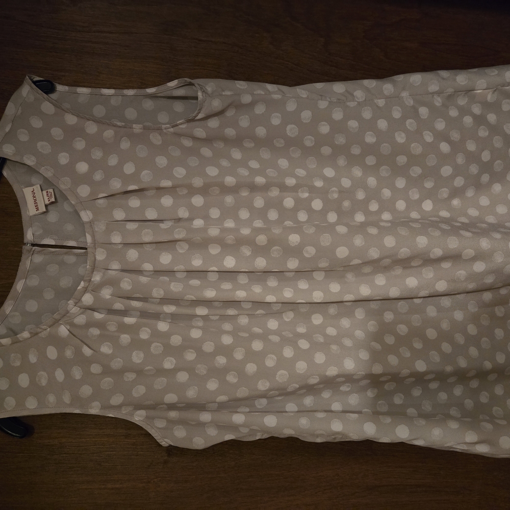 Merona Cream Sleeveless Pleated Blouse